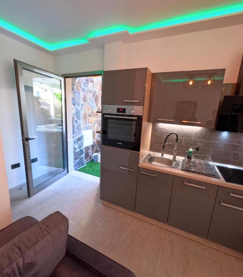 Mini Suite 35 Qm บาเญ กรันเรย์ ภายนอก รูปภาพ